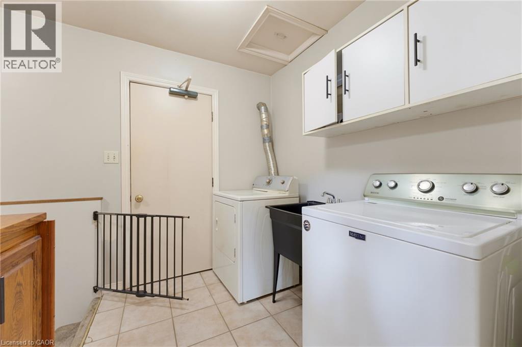 7877 Canborough Road Property Photo 18