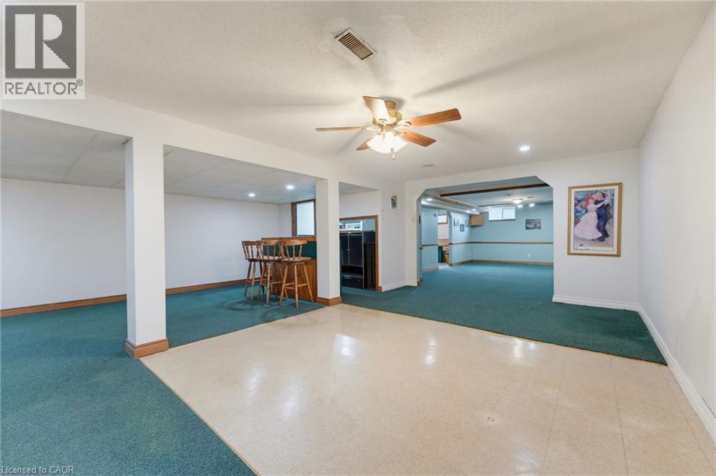 7877 Canborough Road Property Photo 24