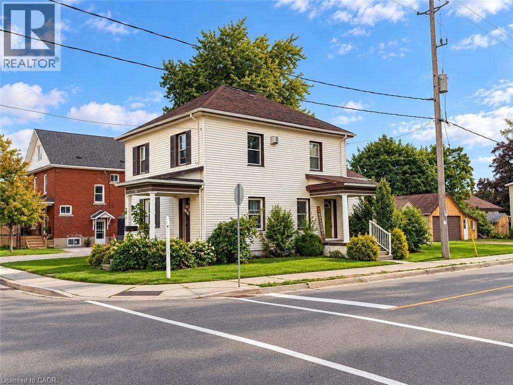 16 Alma Street N Property Photo 2