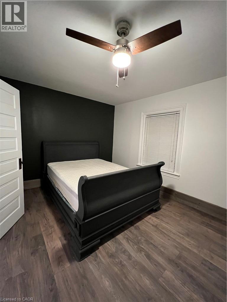 16 Alma Street N Property Photo 22