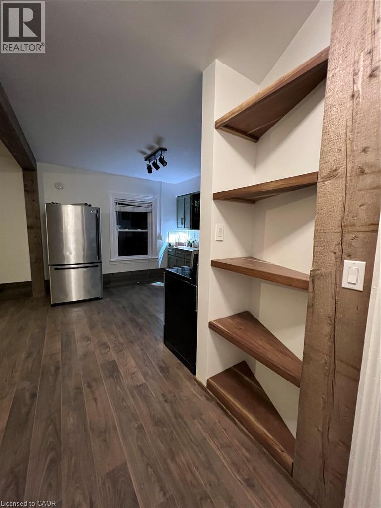 16 Alma Street N Property Photo 29