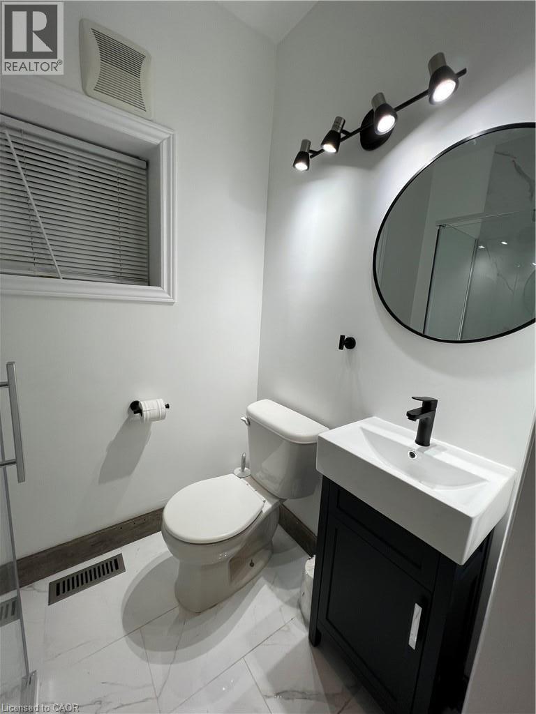 16 Alma Street N Property Photo 34