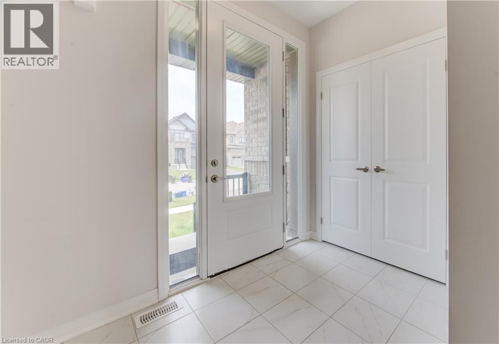 73 Prince Phillip Boulevard Property Photo 4
