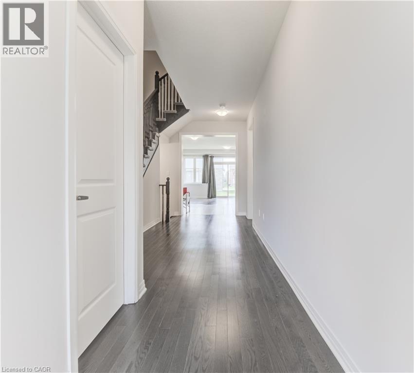 73 Prince Phillip Boulevard Property Photo 5