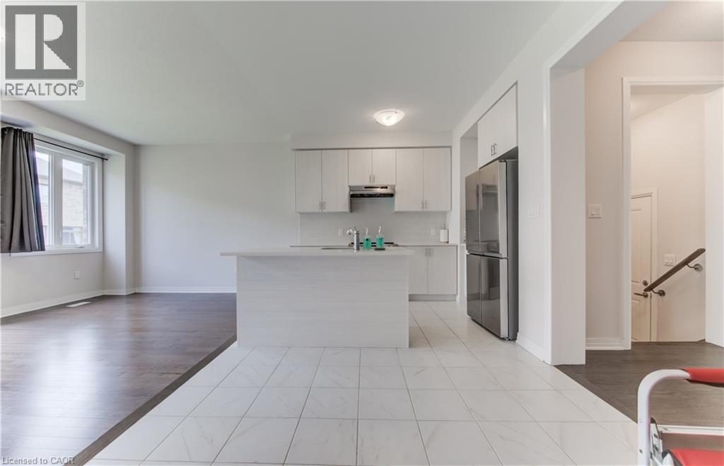 73 Prince Phillip Boulevard Property Photo 11