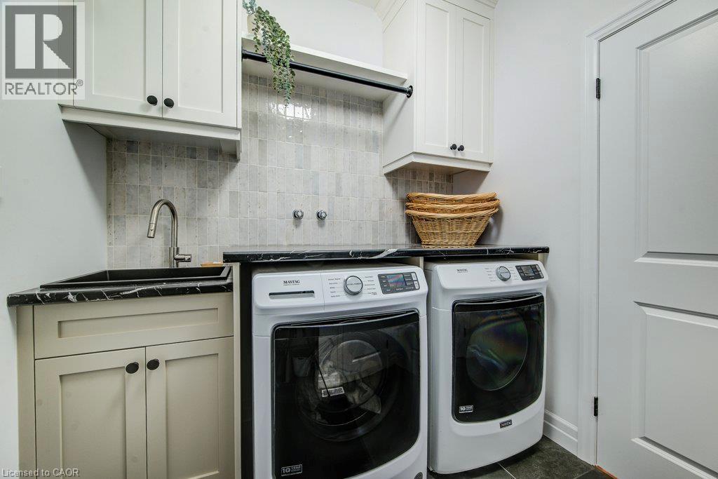 24 Gilmer Crescent Property Photo 14