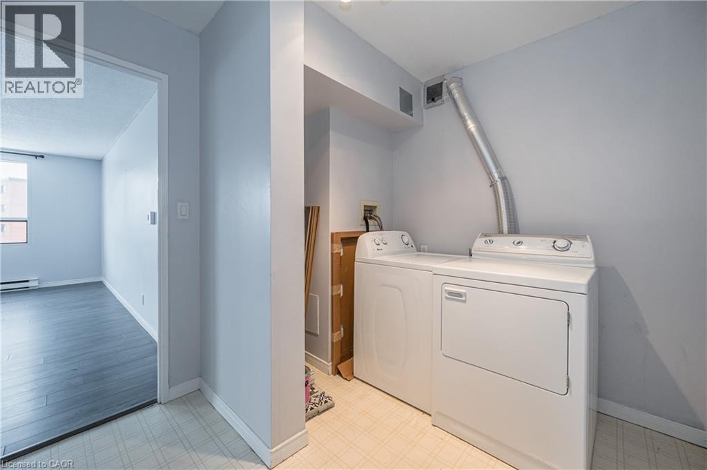 18 Holborn Court Unit# 211 Property Photo 6