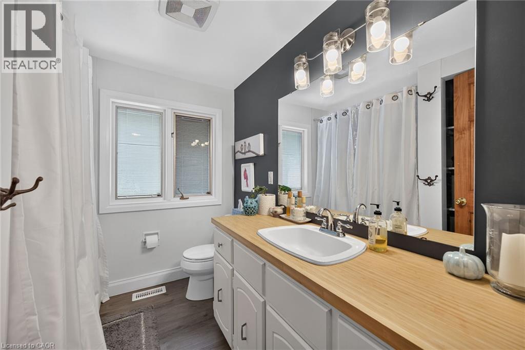 108 Temperance Street E Property Photo 28