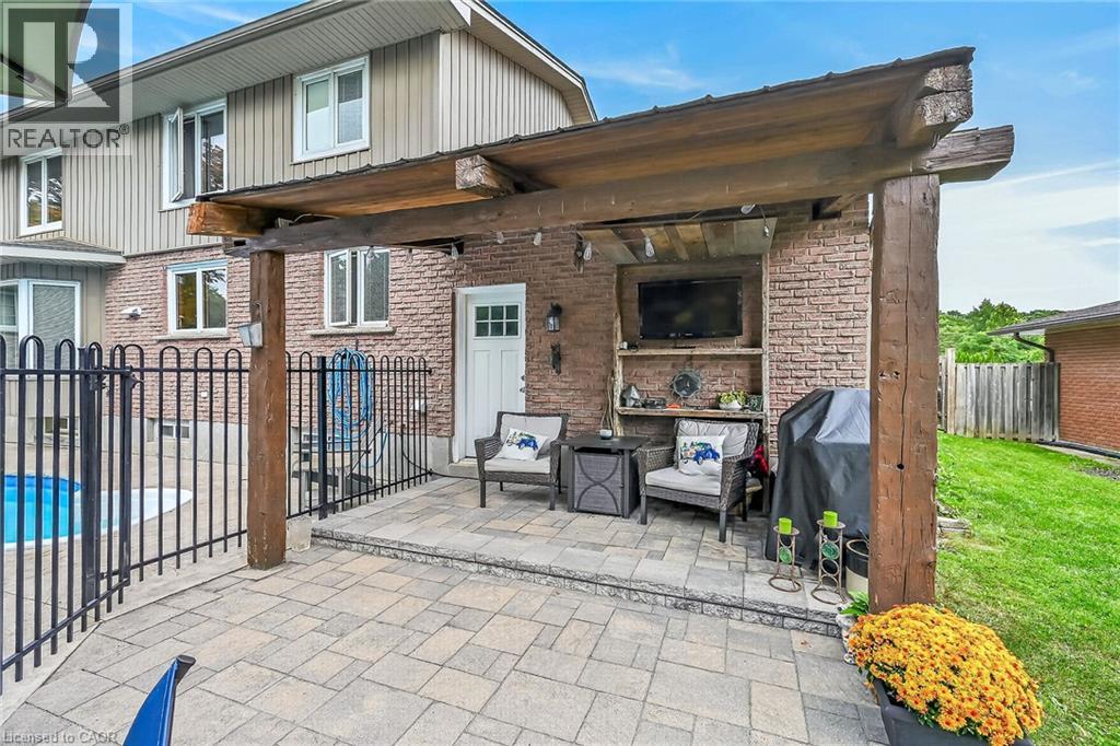 108 Temperance Street E Property Photo 37
