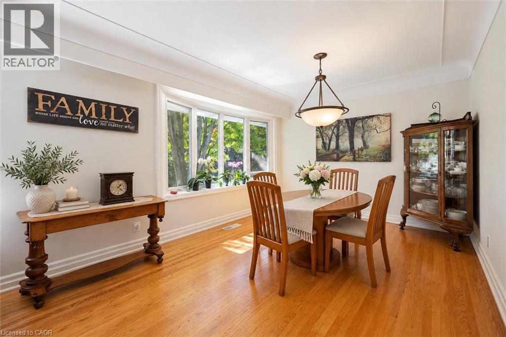 38 Callander Drive Property Photo 4
