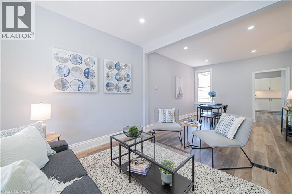 17 Kinrade Avenue Property Photo 4