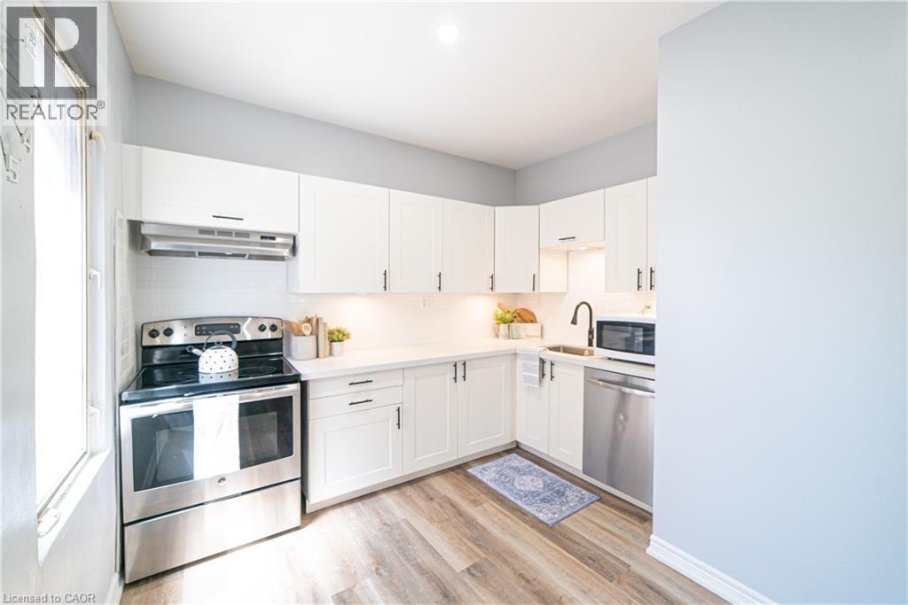 17 Kinrade Avenue Property Photo 11