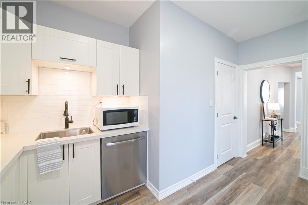 17 Kinrade Avenue Property Photo 12