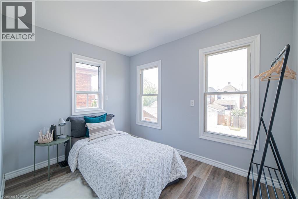 17 Kinrade Avenue Property Photo 22