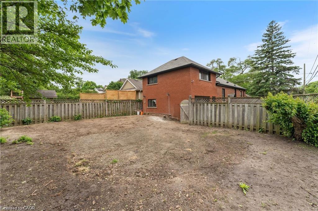 47 Macdonald Avenue Unit# Basement Property Photo 12