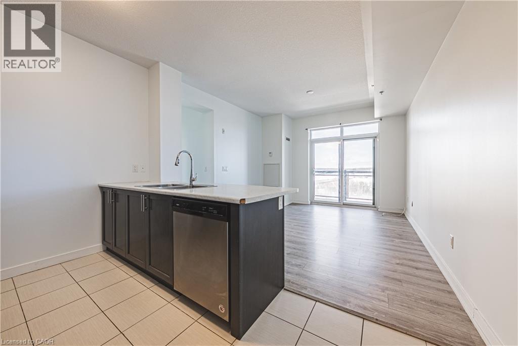 2486 Old Bronte Road Unit# 706 Property Photo 3