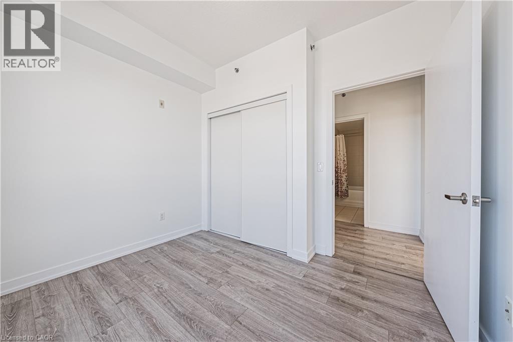 2486 Old Bronte Road Unit# 706 Property Photo 14