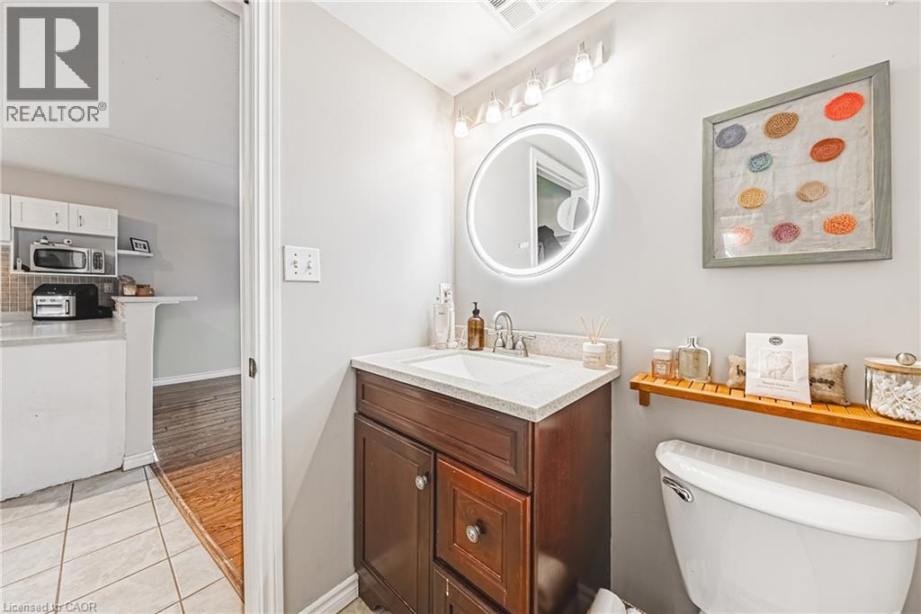 1451 Walkers Line Unit# 313 Property Photo 16