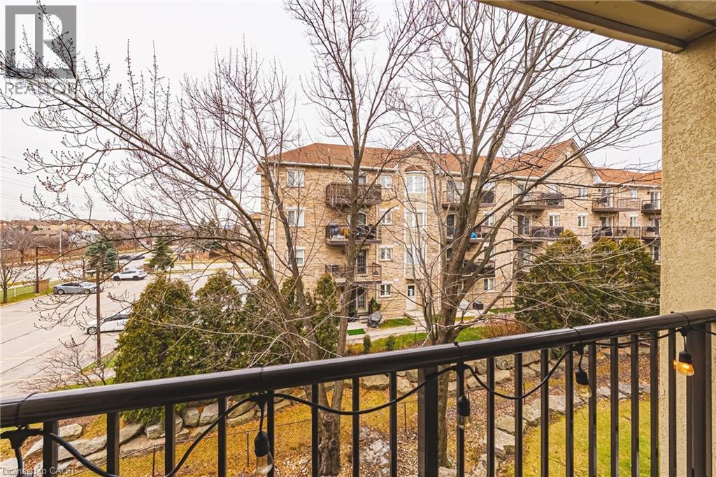 1451 Walkers Line Unit# 313 Property Photo 20