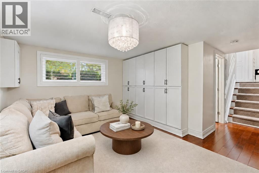 194 Foxbar Road Property Photo 17