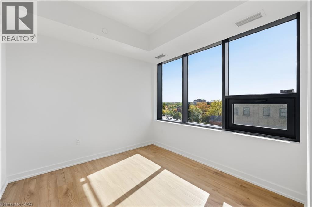 30 Francis Street S Unit# 602 Property Photo 10