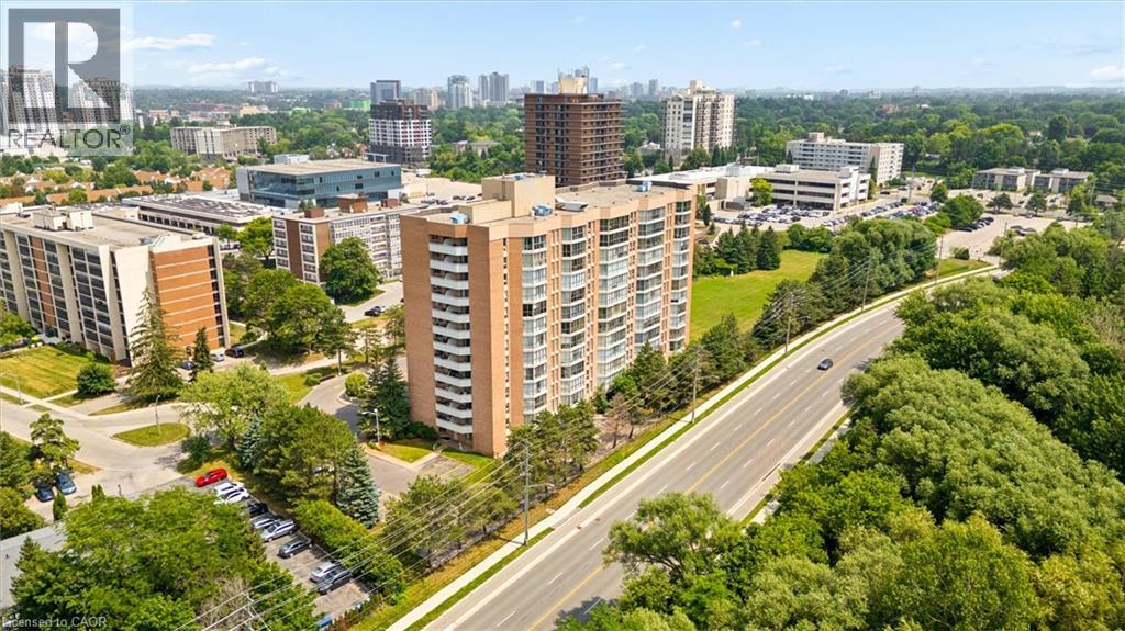 265 Westcourt Place Unit# Ph9 Property Photo 6