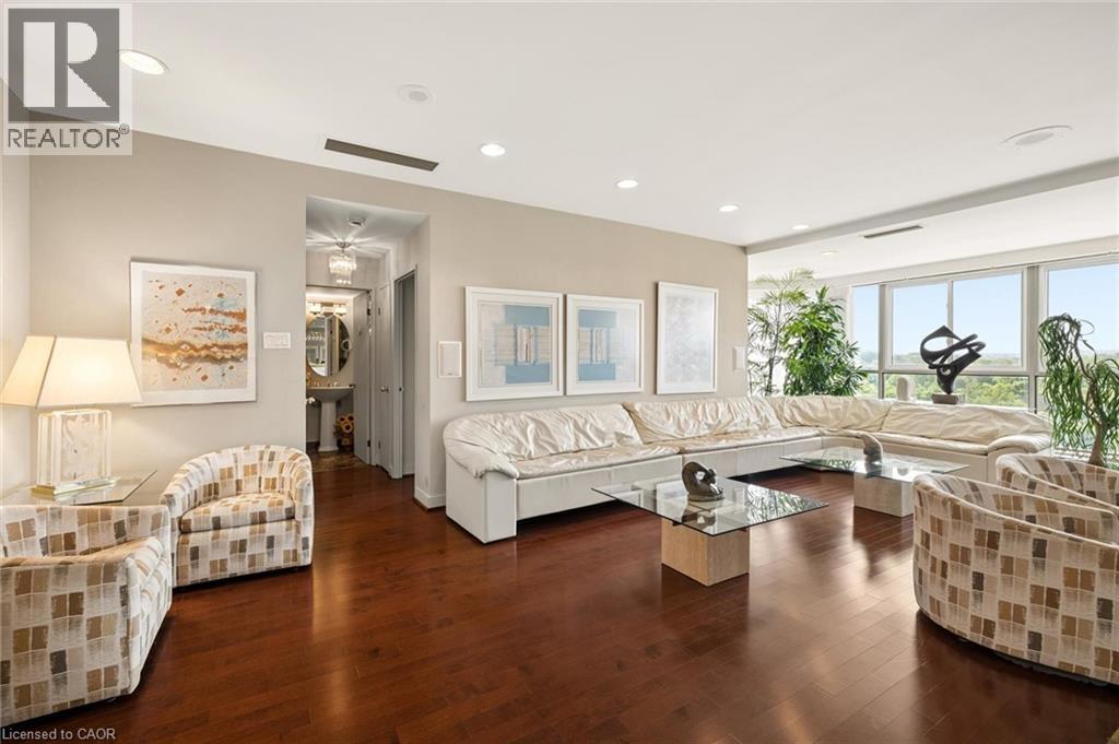 265 Westcourt Place Unit# Ph9 Property Photo 21