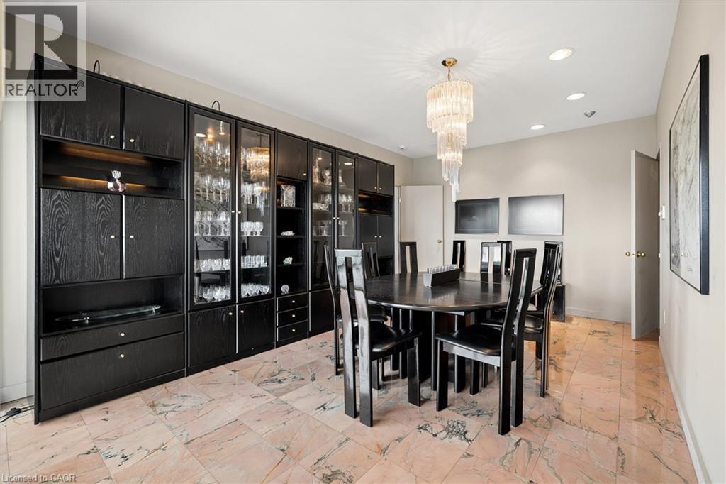 265 Westcourt Place Unit# Ph9 Property Photo 26