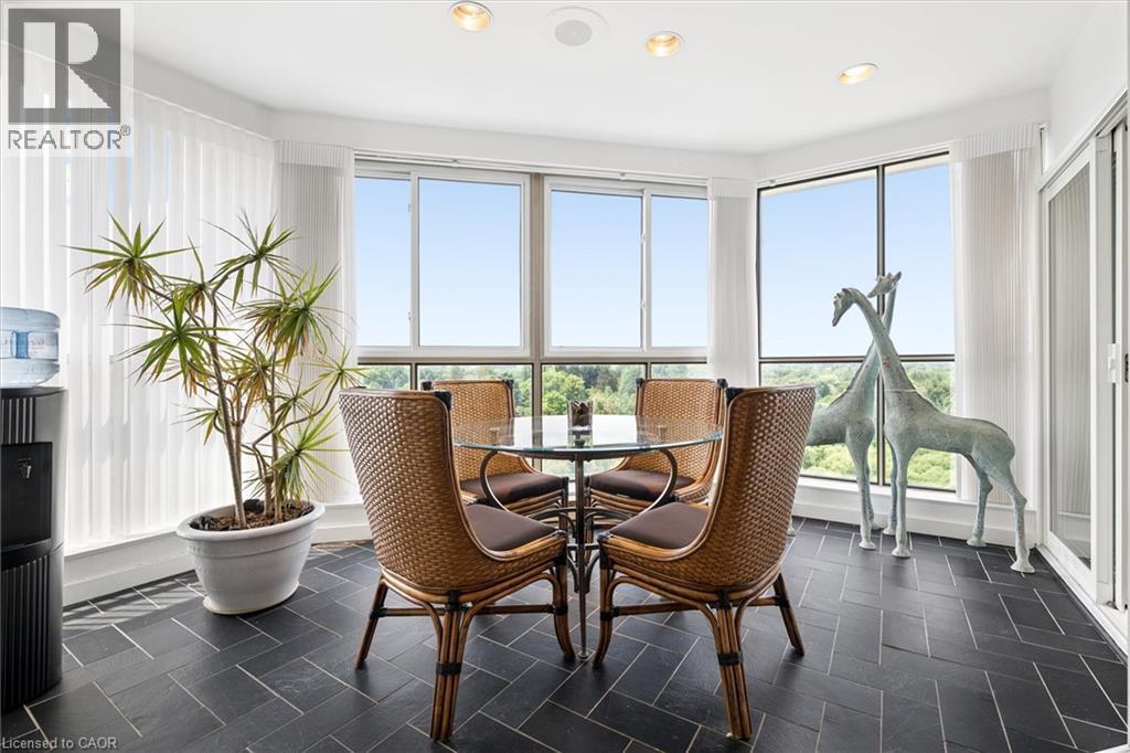 265 Westcourt Place Unit# Ph9 Property Photo 29