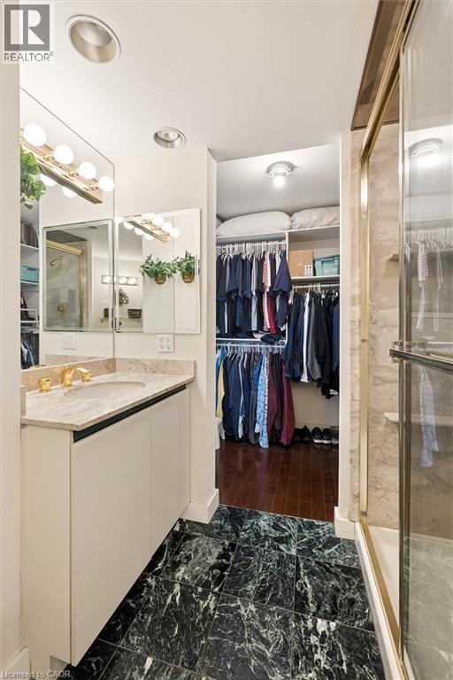265 Westcourt Place Unit# Ph9 Property Photo 38