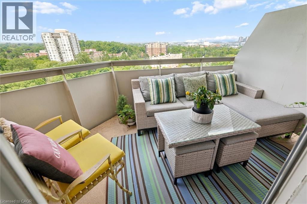 265 Westcourt Place Unit# Ph9 Property Photo 39