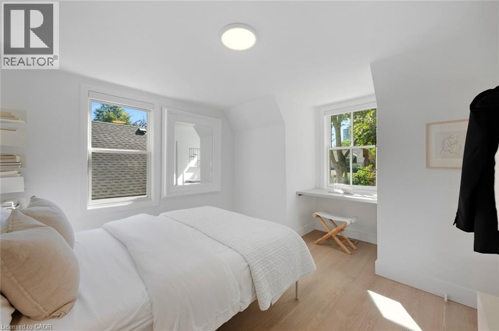 505 Burlington Avenue Property Photo 36