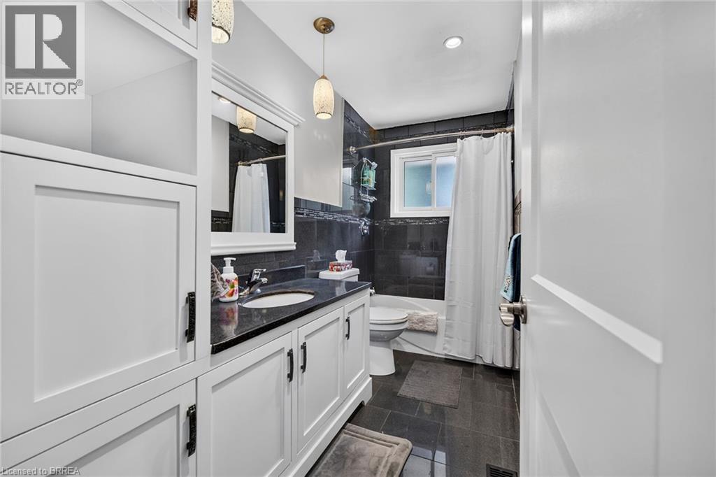 41 Kensington Avenue Property Photo 23