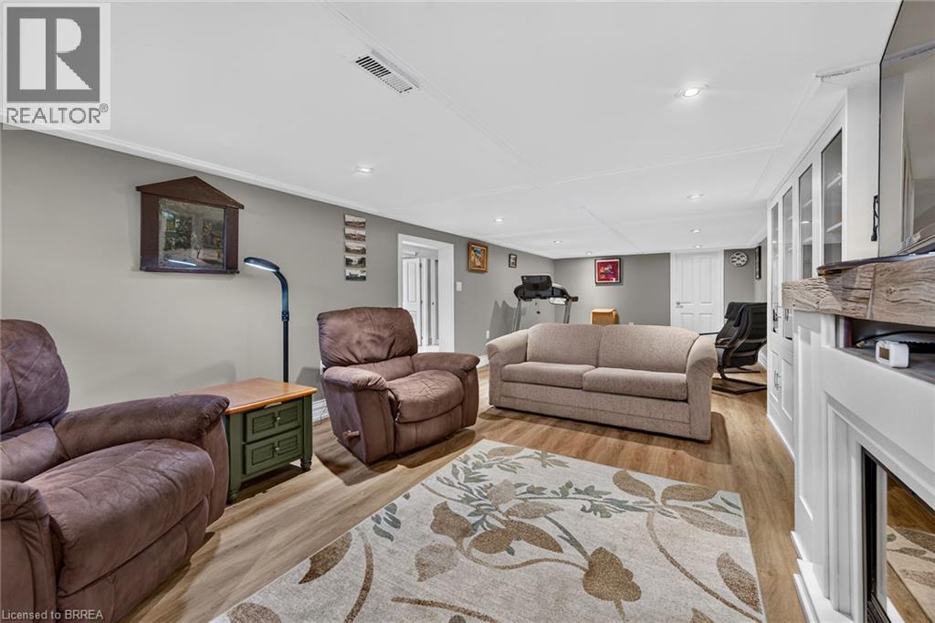 41 Kensington Avenue Property Photo 35