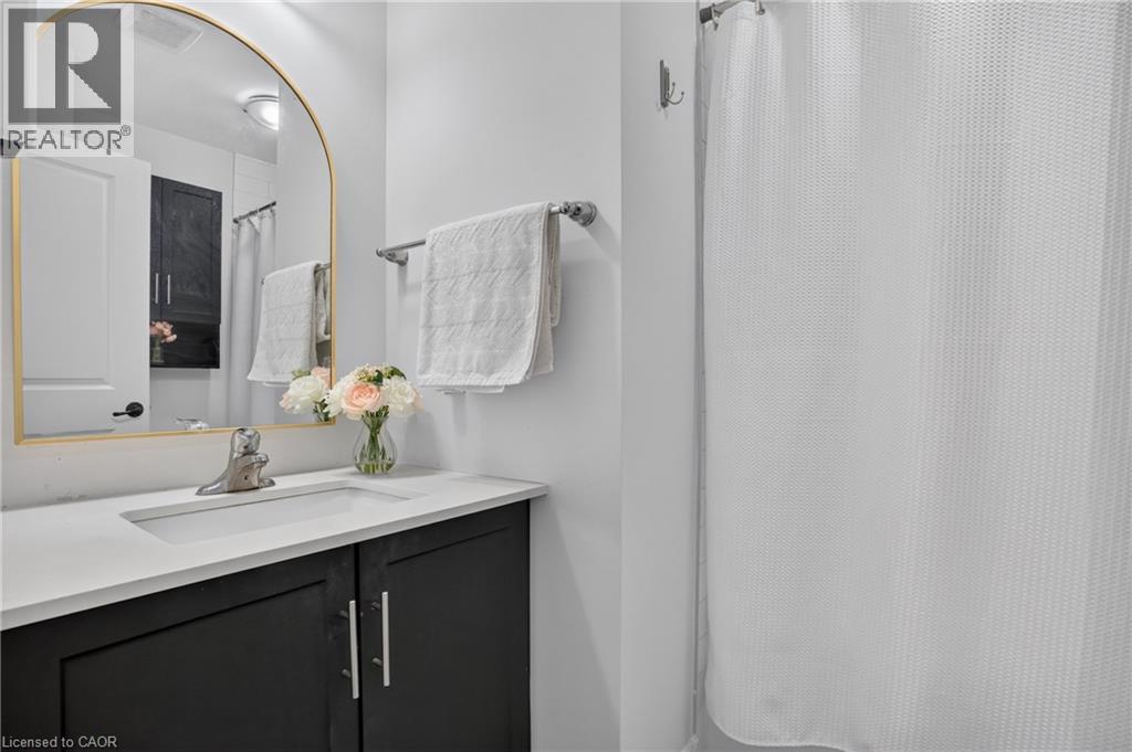 124 Compass Trail Unit# 49 Property Photo 35