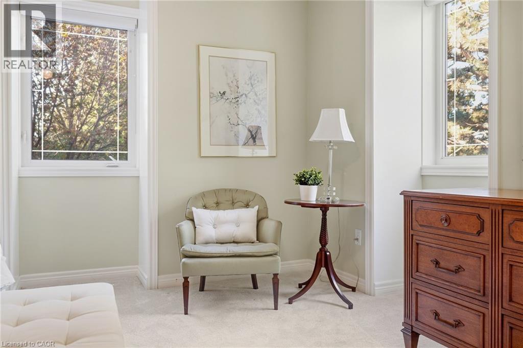 390 Upper Middle Road Unit# 301 Property Photo 28