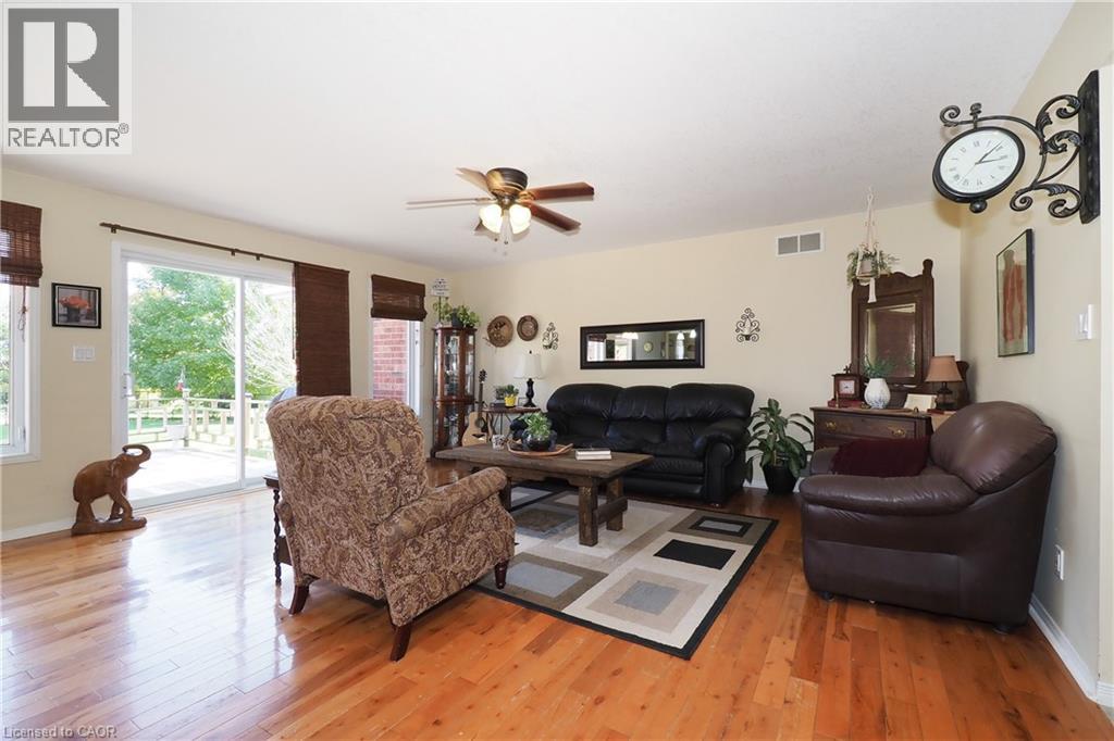 30 Nesbitt Street Property Photo 8