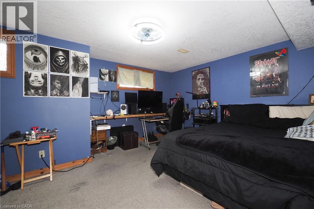 30 Nesbitt Street Property Photo 33