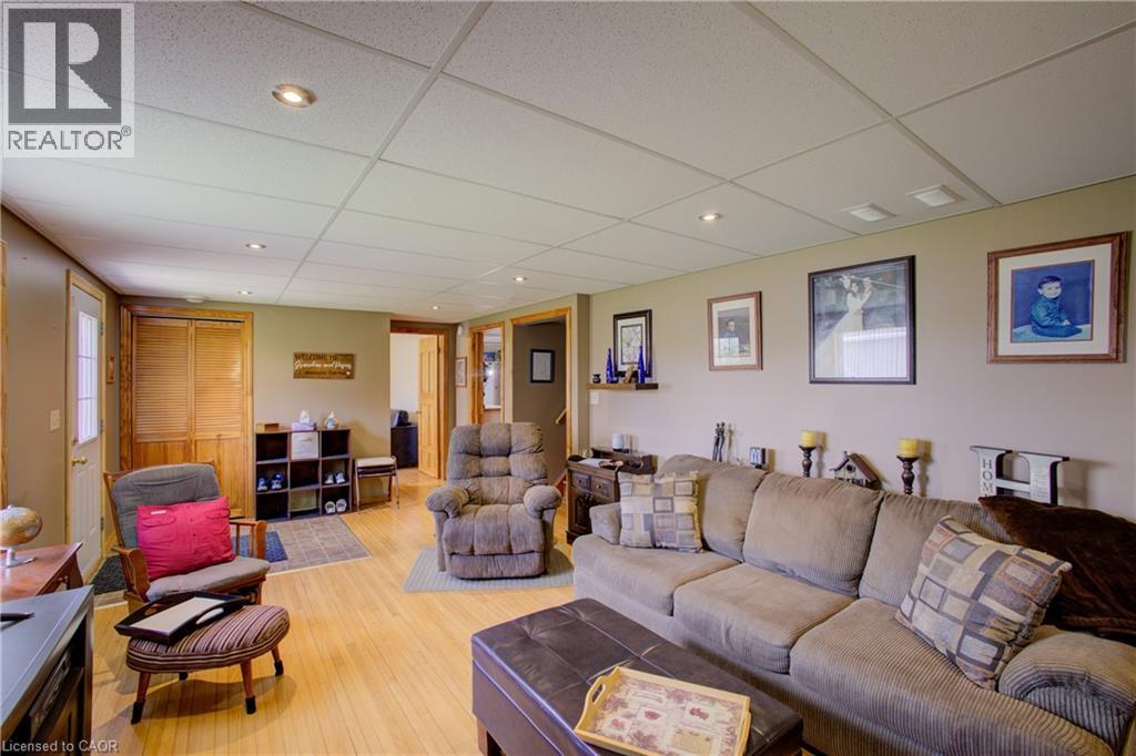 375729 6th Line Property Photo 9