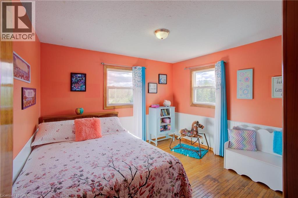 375729 6th Line Property Photo 22