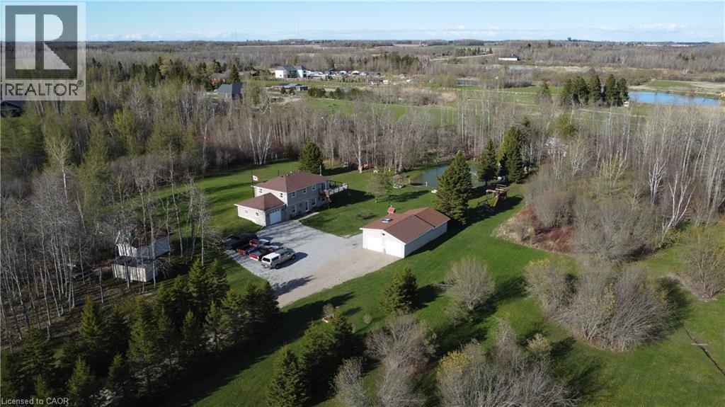 375729 6th Line Property Photo 45