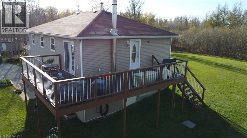 375729 6th Line Property Photo 50