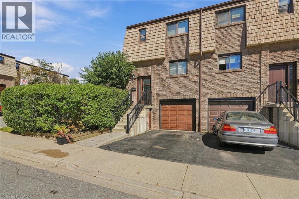 1518 Sixth Line Unit# 27 Property Photo 2