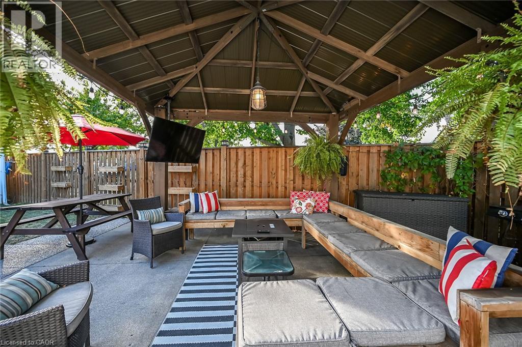 2 Adler Avenue Property Photo 42