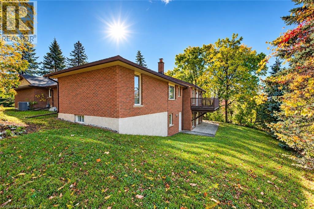 44 Greensview Drive Property Photo 3