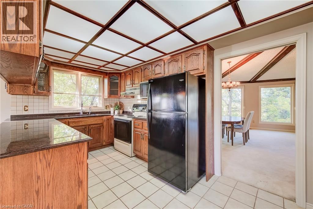 44 Greensview Drive Property Photo 8