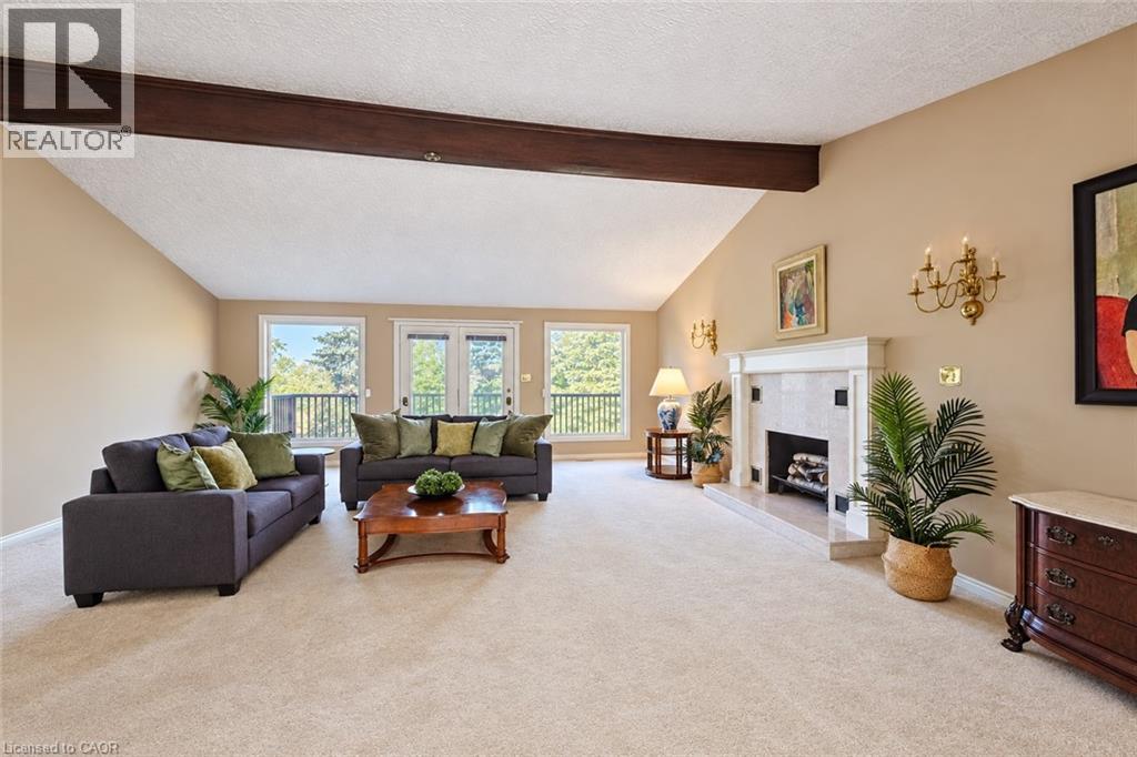 44 Greensview Drive Property Photo 15