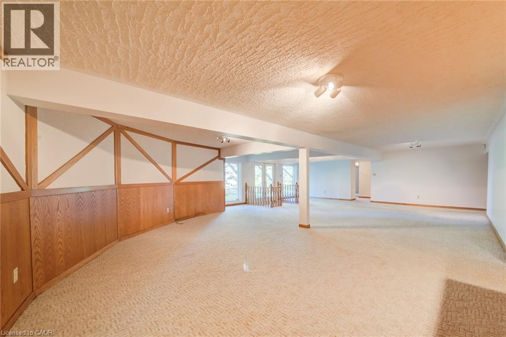 44 Greensview Drive Property Photo 32