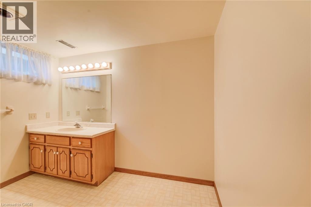 44 Greensview Drive Property Photo 38