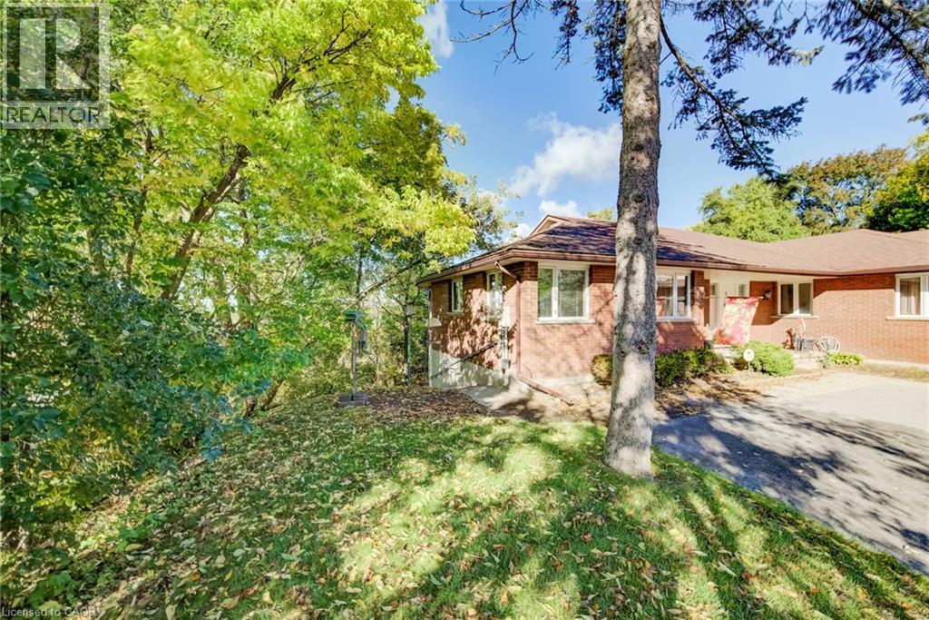 44 Greensview Drive Property Photo 42